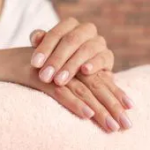 Sem Gel! Como Reparar as Unhas Danificadas após a Manicure com Polimento em Gel?
